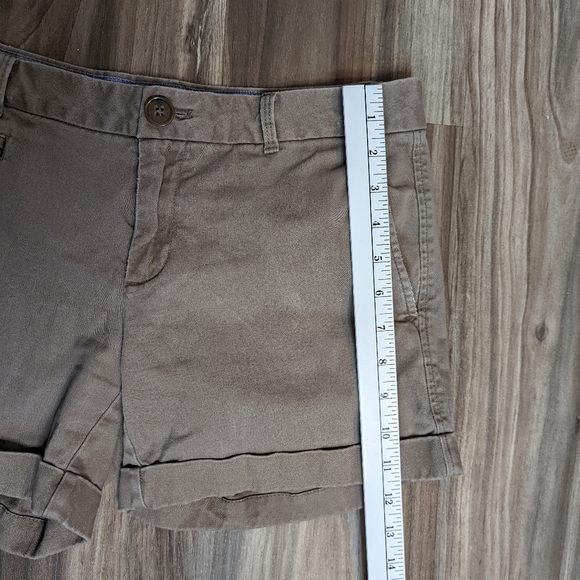 Banana Republic Women's size 4 Khaki shorts - Picture 4 of 5